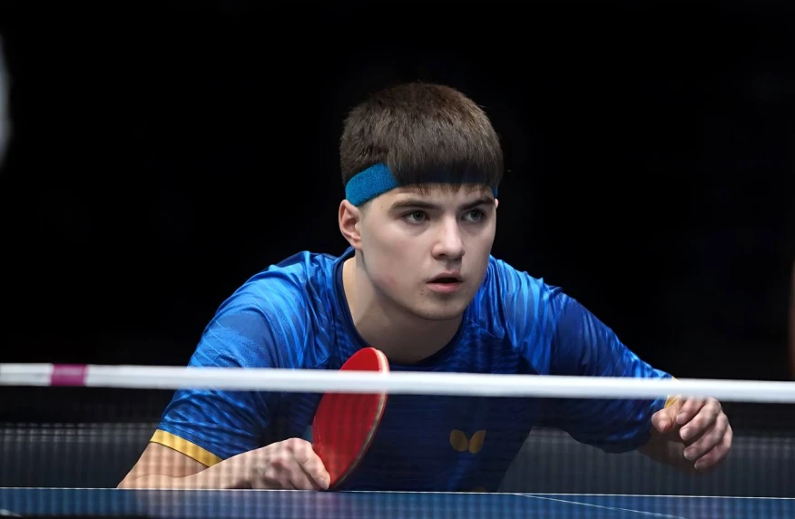 Курмангалиев вышел в 1/8 турнира в Сингапуре