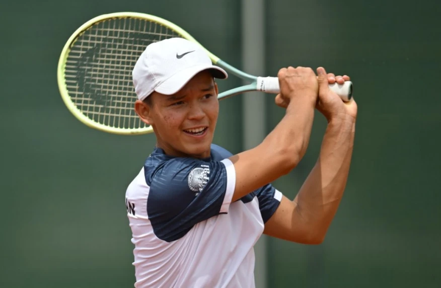 Даниэль Тазабеков поборется за титул престижного юниорского турнира во Франции