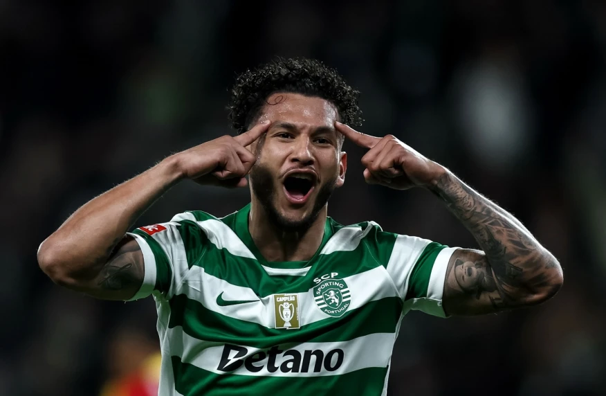 Хет-трик Суареса принес крупную победу «Спортингу» (видео)