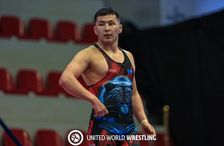 Стали известны имена чемпионов Казахстана в греко-римской и женской борьбе (видео)