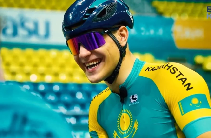 Кирилл Курдиди велотректен Азия чемпионатының қола жүлдесін иеленді