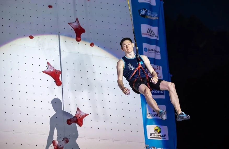 Ришат Хайбуллин завоевал «серебро» на этапе Кубка мира по спортивному скалолазанию