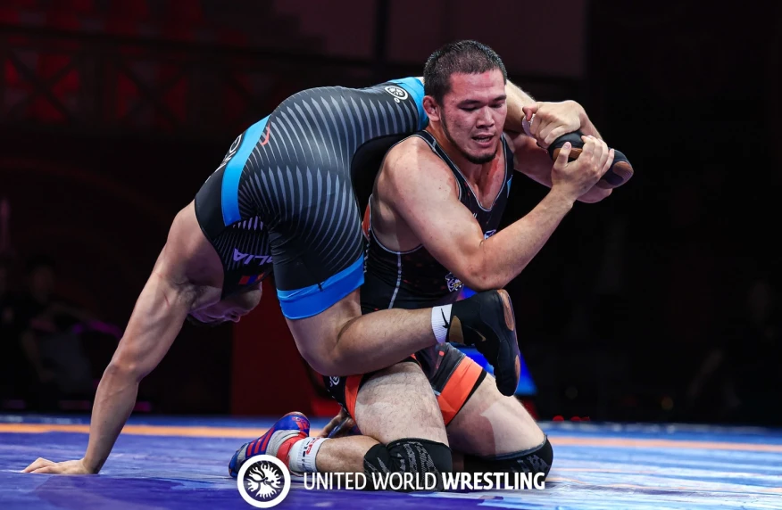 В бой идут вольники. Где и во сколько смотреть трансляцию турнира по борьбе из Венгрии