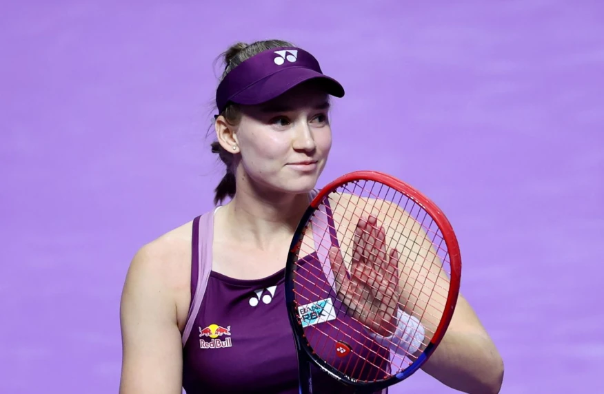 Рыбакину назвали фаворитом Australian Open 2026