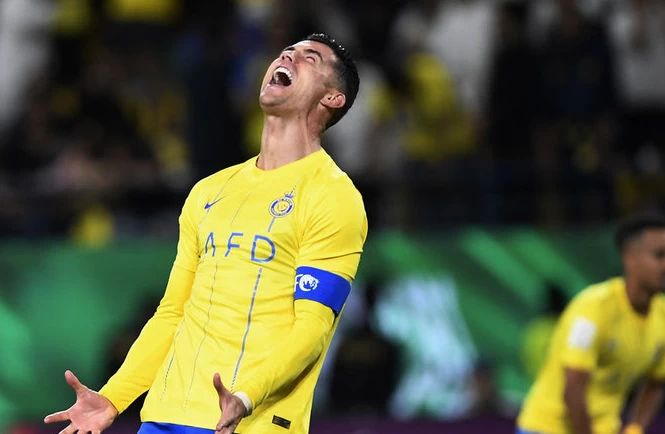 Команда Роналду сенсационно вылетела из Лиги Чемпионов (видео)