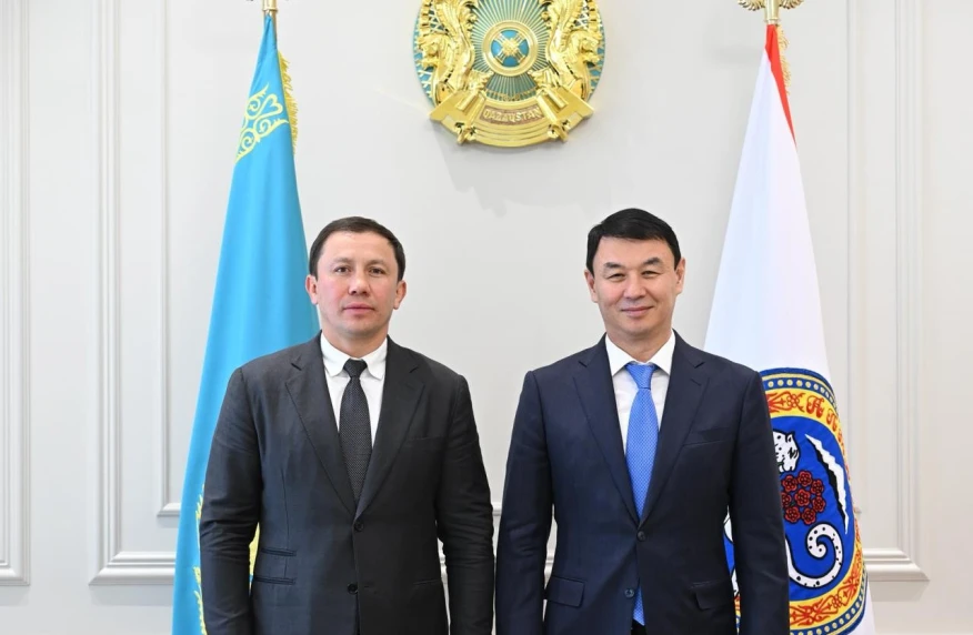 Геннадий Головкин Алматы қаласының әкімімен кездесу өткізді