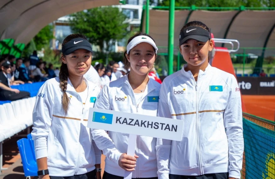 Юниорский Billie Jean King Cup: сборная Казахстана сохраняет шансы на выход в плей-офф