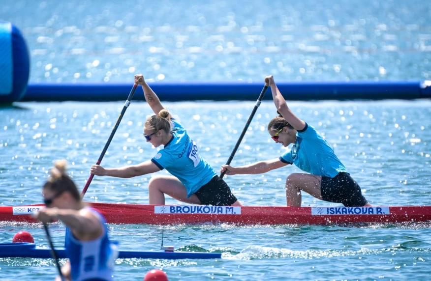 Казахстанские гребцы завоевали 16 медалей на чемпионате Азии в Китае