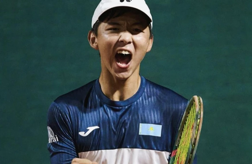 Три казахстанских теннисиста заявлены в юношескую сетку АО