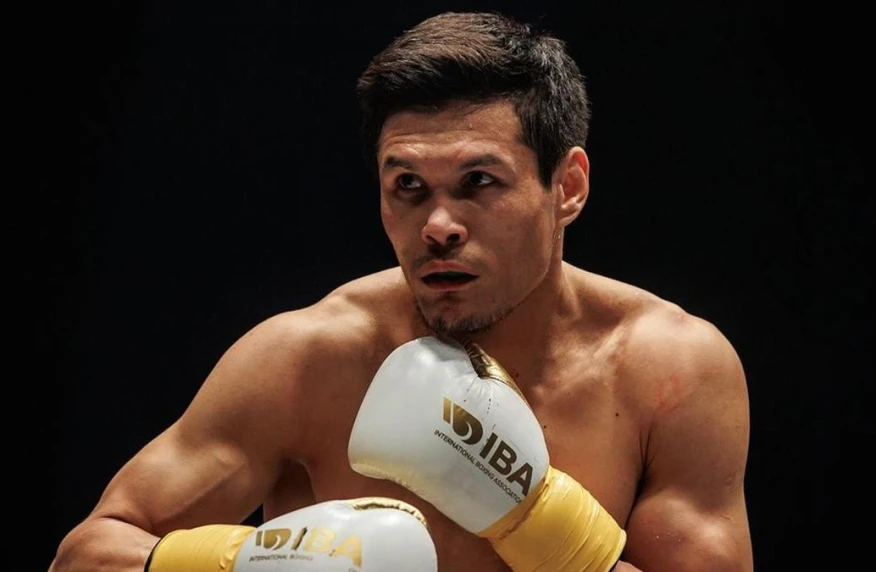 Данияр Елеусінов пен Иван Дычко Дана Уайт ұйымымен келісімшартқа қол қойды