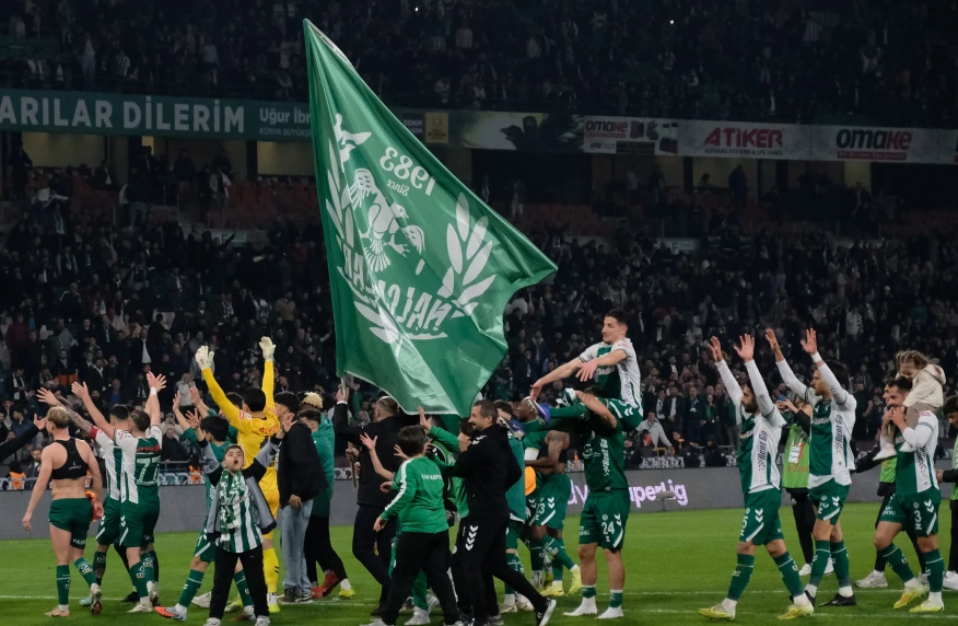 Түркия Суперлигасында сенсация: «Галатасарай» күтпеген жерден жеңіліске ұшырады (видео)