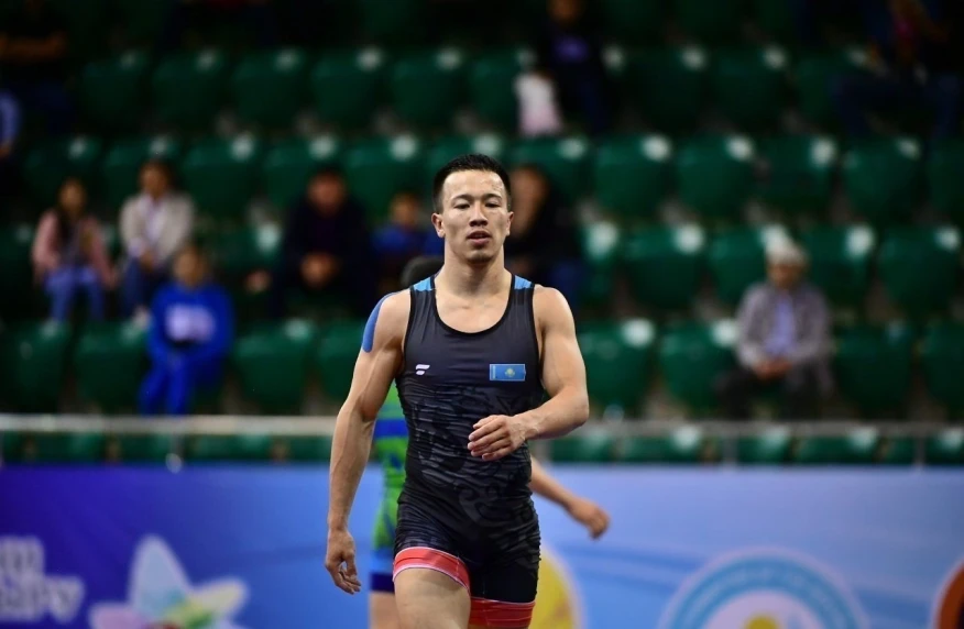 Айдос Султангали пробился в полуфинал лицензионного турнира