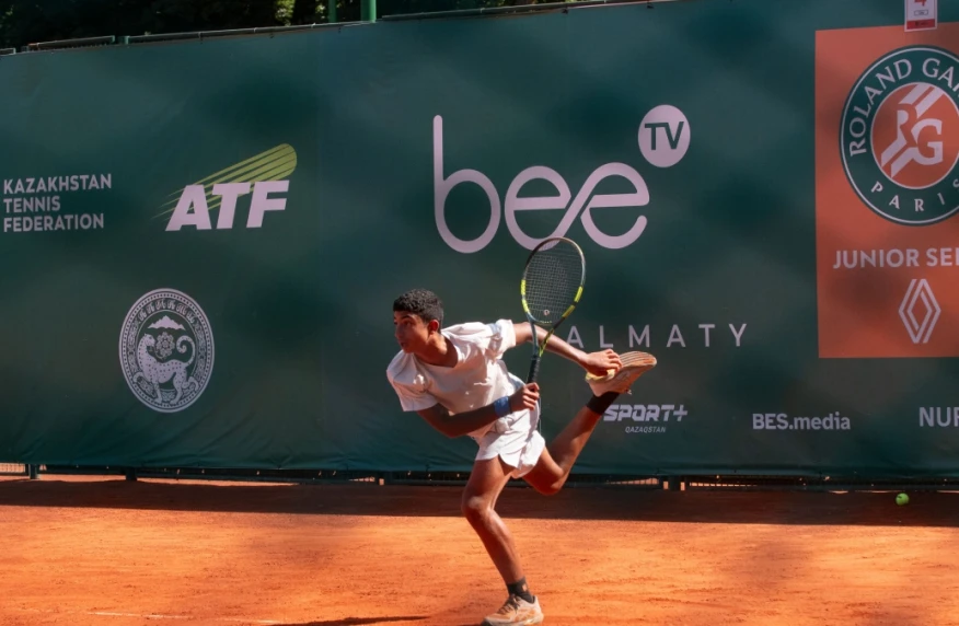 Казахстанские юниоры продолжают борьбу за путевки в финал «Roland Garros Junior Series»
