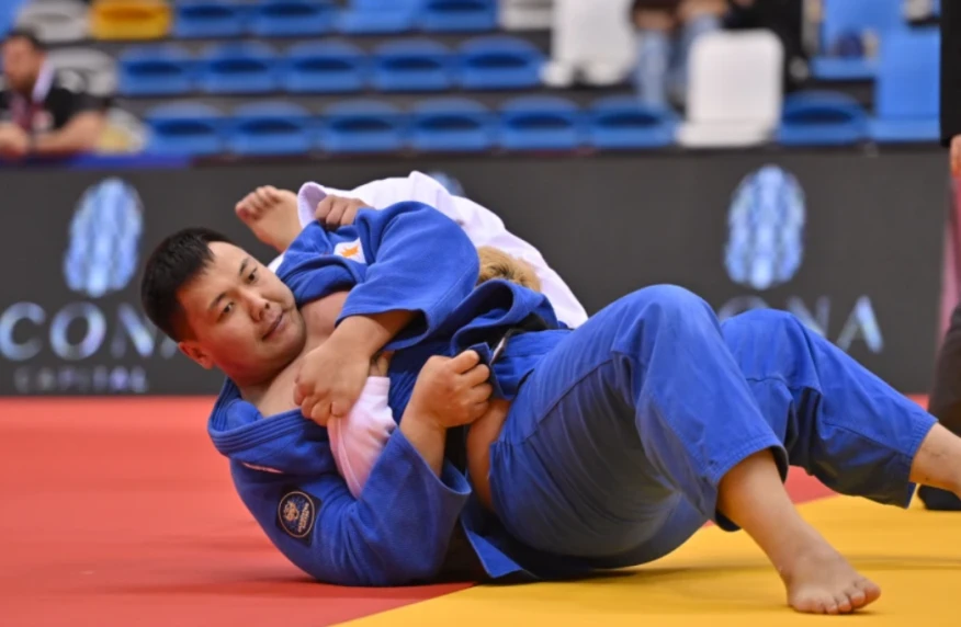 Астанадағы Grand Slam: үшінші күн жеңістен басталды