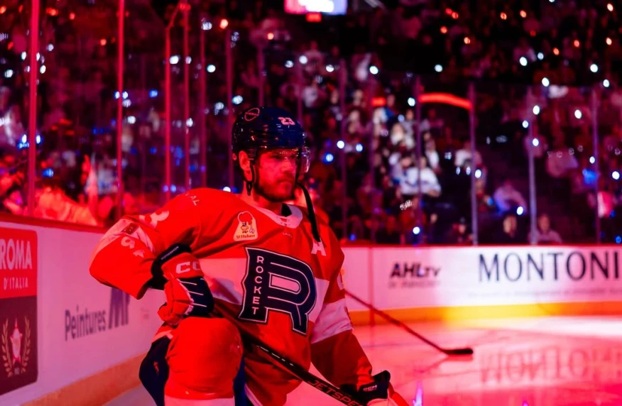 Барыс подписал игрока сборной Канады