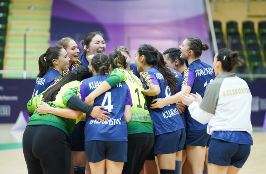 Казахстанские гандболистки вышли в полуфинал Исламиады-2025