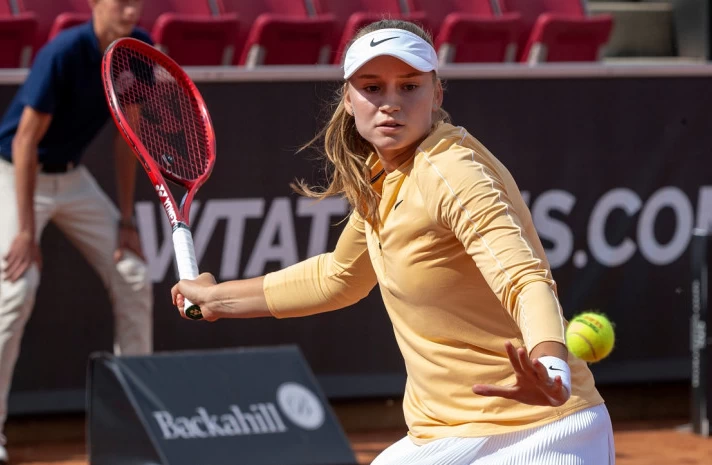 Рыбакина сохранила пятую строчку в рейтинге WTA