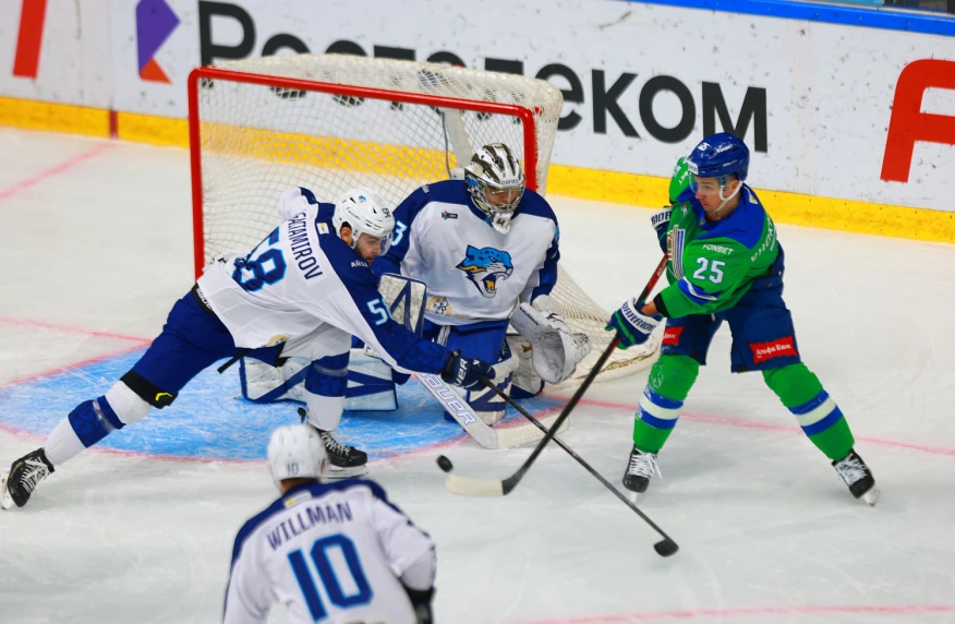 Барыс в третий раз в сезоне уступил Салавату Юлаеву