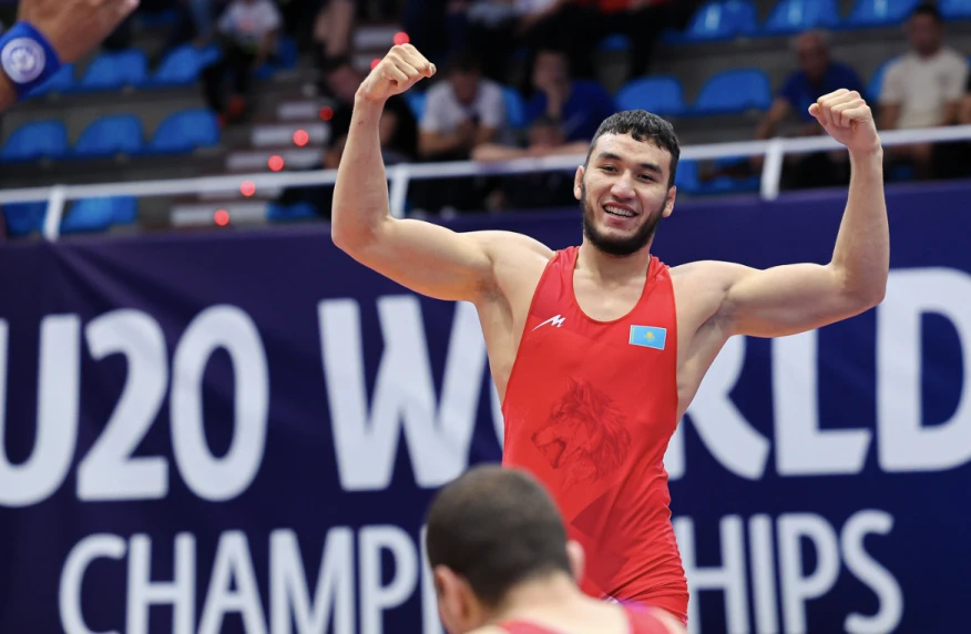 Ризабек 97 келіге орныққан балуан: Аға бапкер күрестен жастар арасындағы әлем біріншілігін қорытындылады