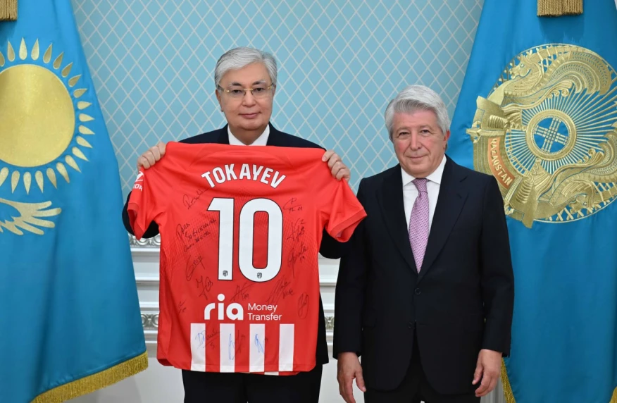 Президент Энрике Сересоны қабылдады