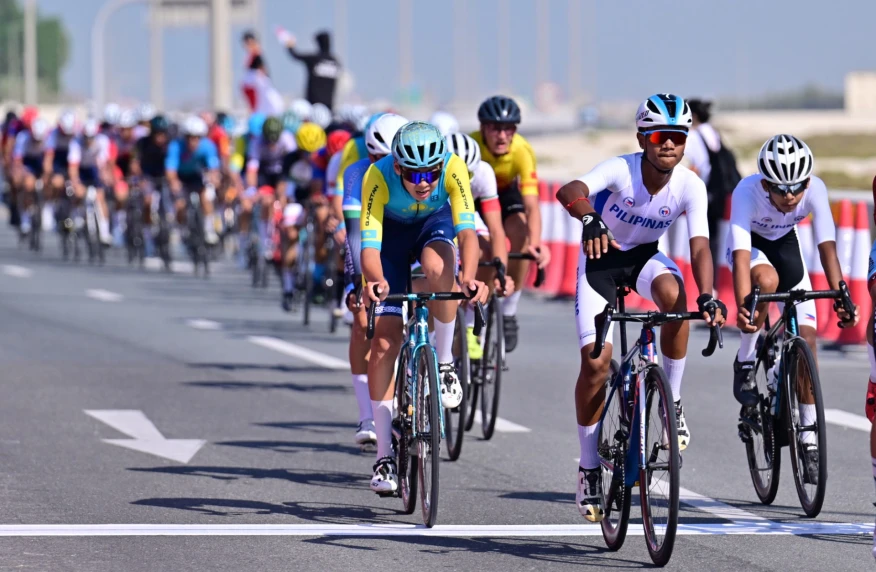 Три казахстанца вошли в топ-50 на юношеской Азиаде по велоспорту