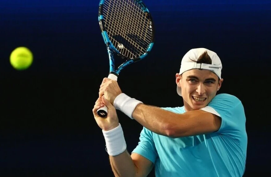 Тимофей Скатов вышел в полуфинал турнира в Таиланде