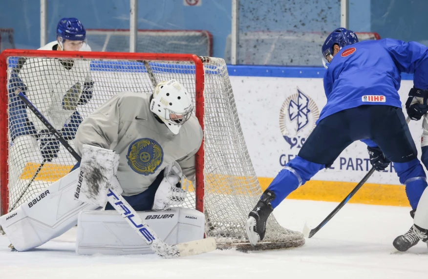 Чемпионат Азии по хоккею: кто представит Казахстан на континентальном турнире