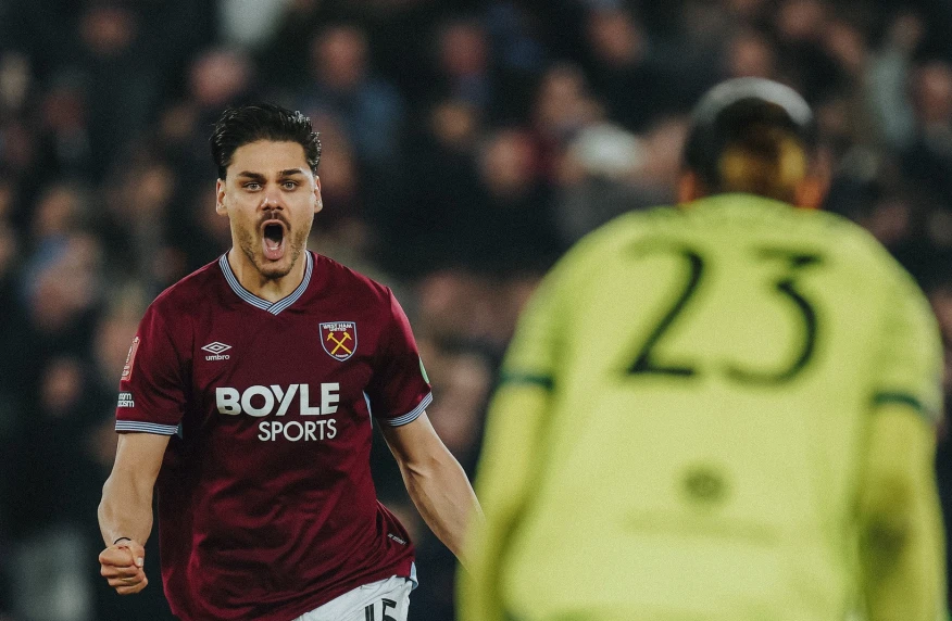 «Вест Хэм» вышел в четвертьфинал Кубка Англии (видео)