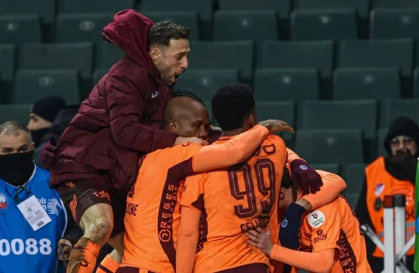 «Трабзонспор» сырт алаңда ерлікпен жеңіске жетті (видео)