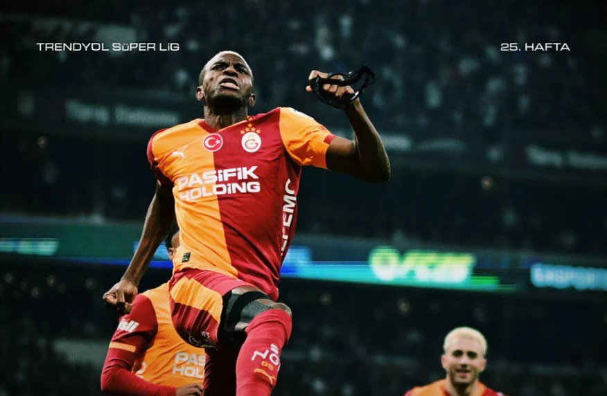 «Галатасарай» одержал победу в дерби (видео)