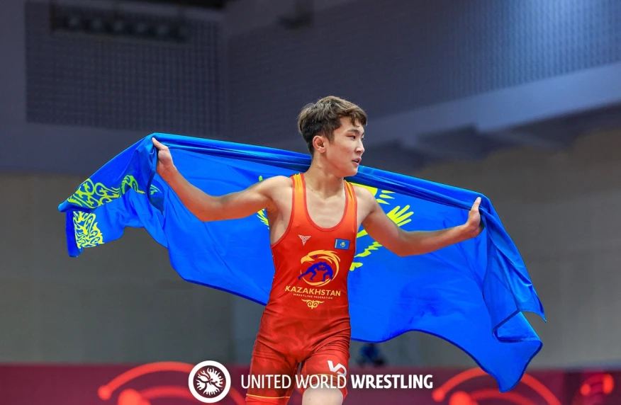 Казахстан завоевал 20 медалей на чемпионате Азии по борьбе U15