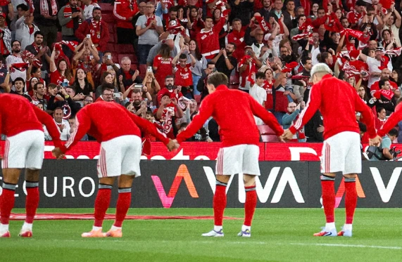 Первая осечка Моуриньо (видео)