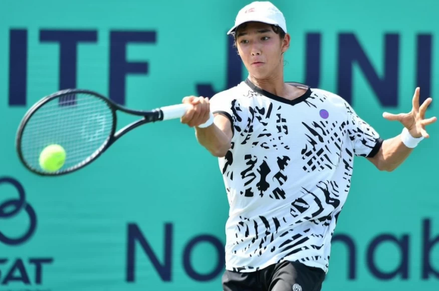 Казахстанец Омарханов обыграл первую ракетку Australian Open