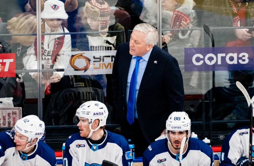 Главный тренер «Барыса» ответил на вопрос о потере лидеров