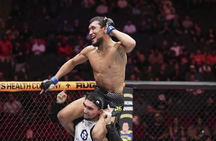 Алиби Идрис одержал первую победу в UFC