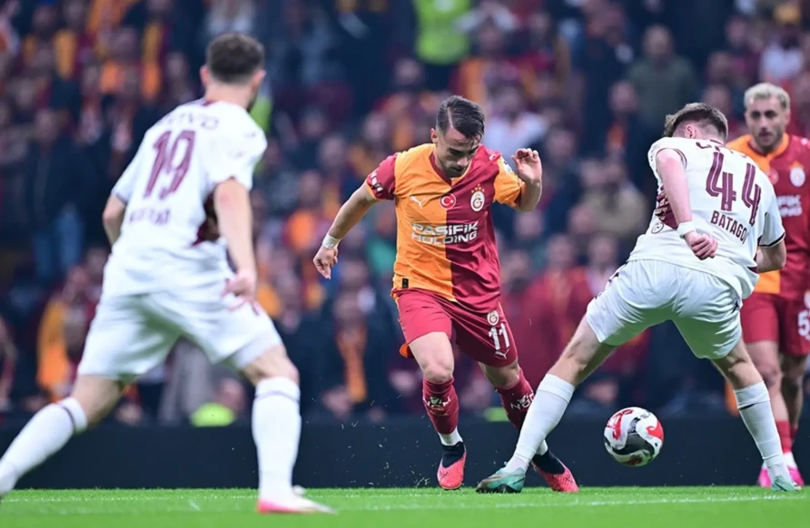 Чемпиондық бәсекеде интрига бола ма? «Трабзонспор» – «Галатасарай» матчының тікелей эфирі