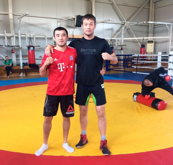 Жалқау болмағанда, қазір үлкен ареналарда чемпион болып жүретін едім: Бекзат Жасия