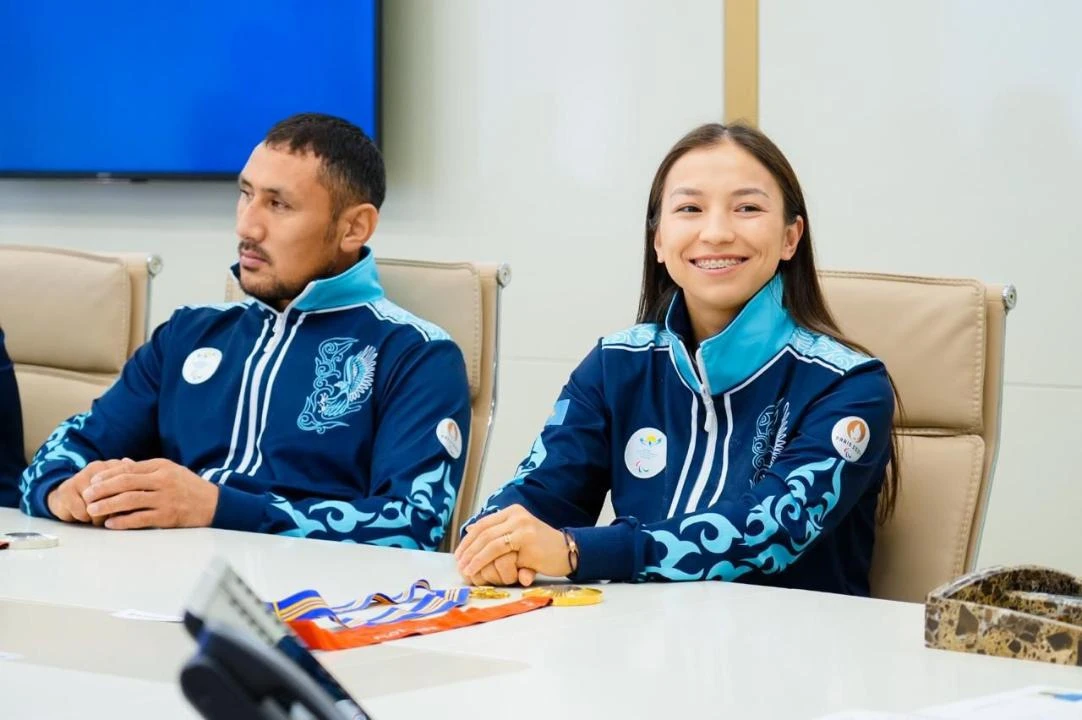 Акимат Астаны подарил дзюдоистам Акмарал Науатбек и Ергали Шамею квартиры за выступление на Паралимпиаде