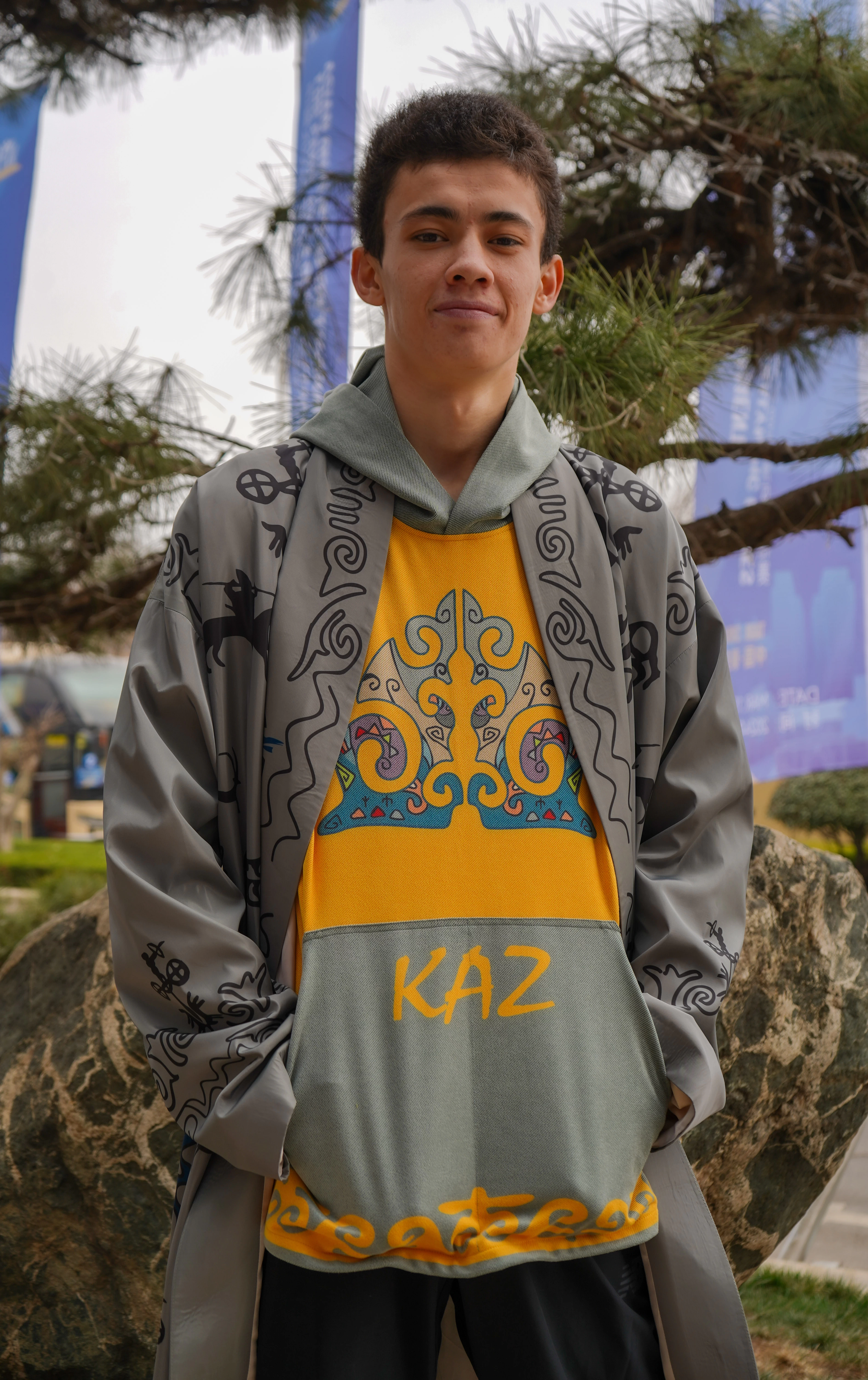 Казахстанские таэквондисты произвели фурор своей парадной формой в национальном стиле