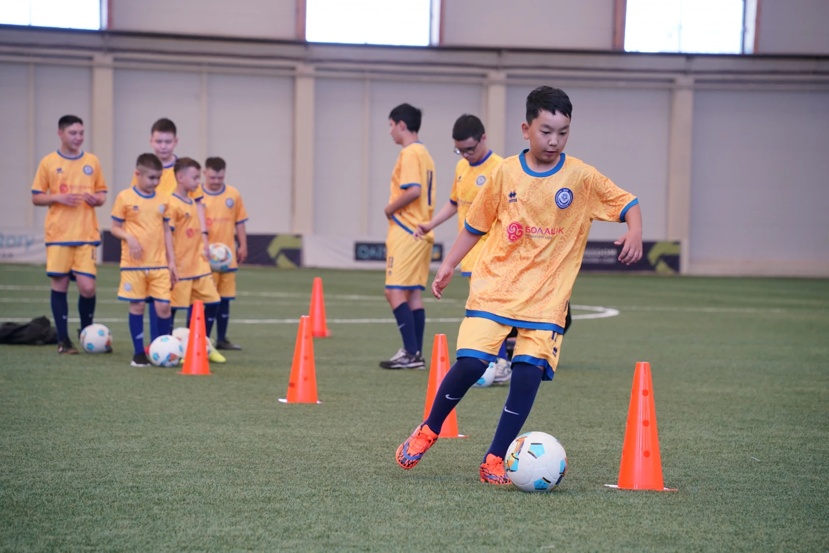 В Астане презентовали футбольную лигу для детей и юношей с аутизмом и синдромом Дауна