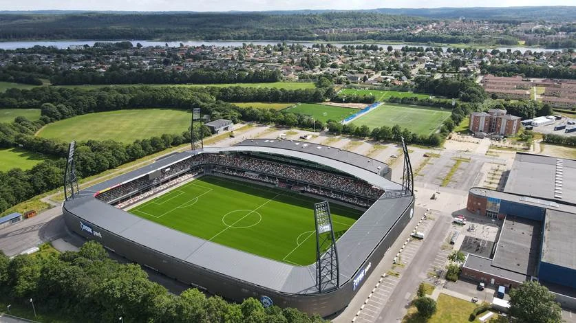 Рамазан Оразов Данияда: «Силькеборг» клубына шолу