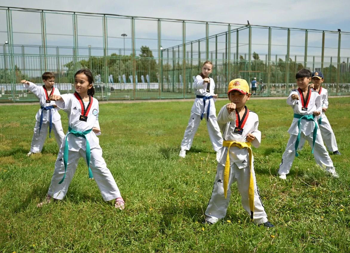В Казахстане отметили Международный Олимпийский день